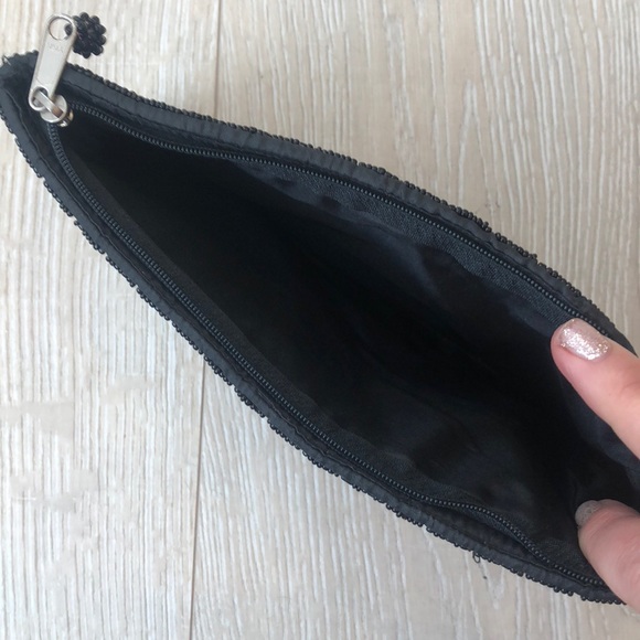 Beaded & tortoise shell clutch - Picture 3 of 3